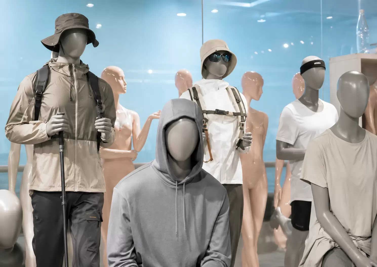 Mannequins Posh Concept : répondre aux divers besoins en mannequins des marques de mode grâce à une technologie de moulage par soufflage exceptionnelle